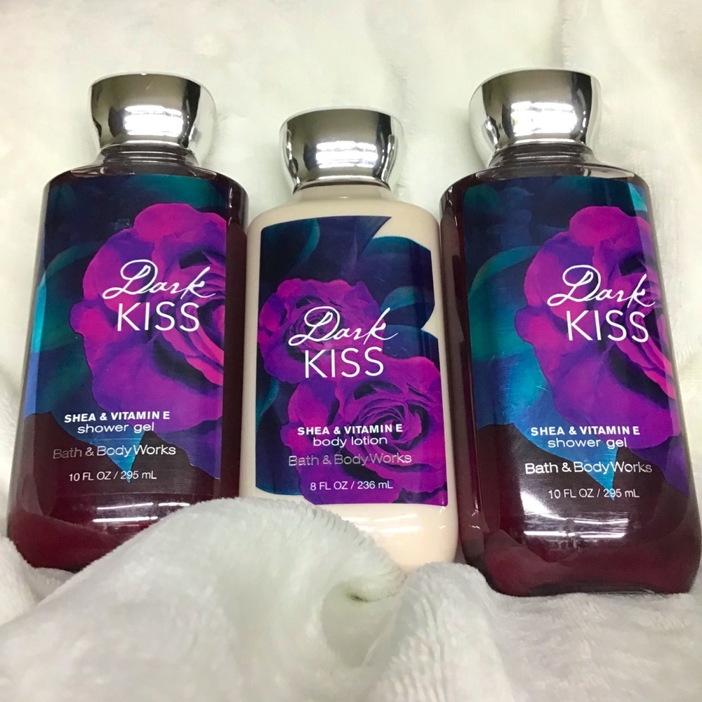 Bath & Body Works Dark Kiss Shower Gel & Lotion